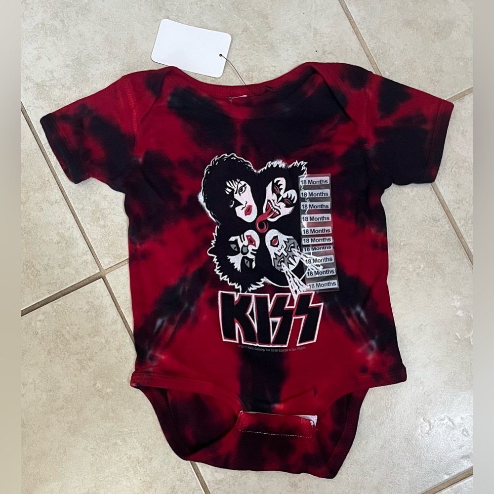 Kiss Red and Black Graphic Bodysuit